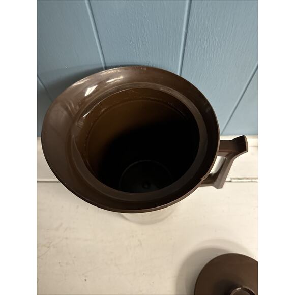 Thermo Serv Vintage Insulated Pitcher W/ Lid 55 oz. Dart Industries 1976 Vintage - Picture 7 of 8